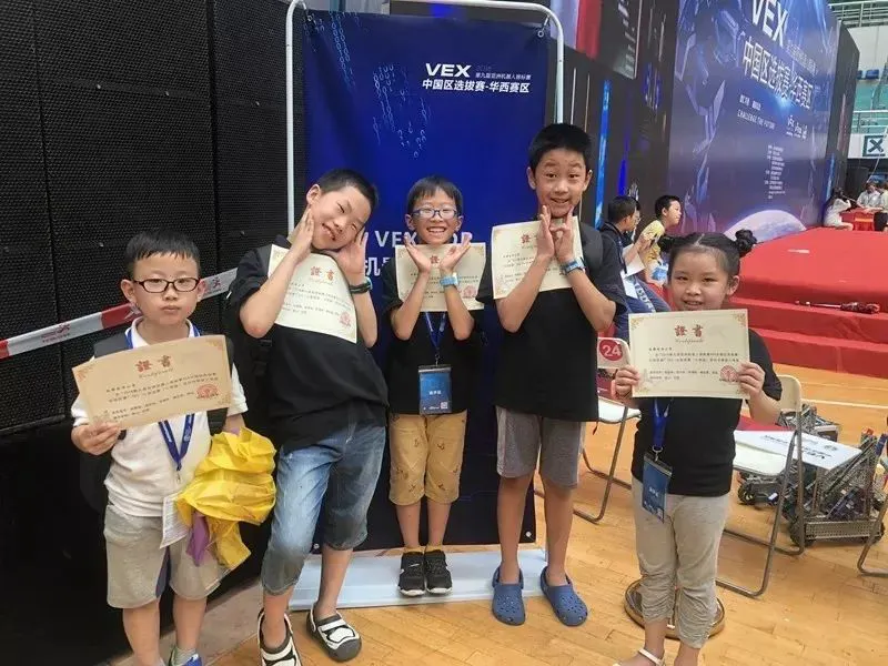 如何利用高科技设备解决篮球训练中的常见问题_1